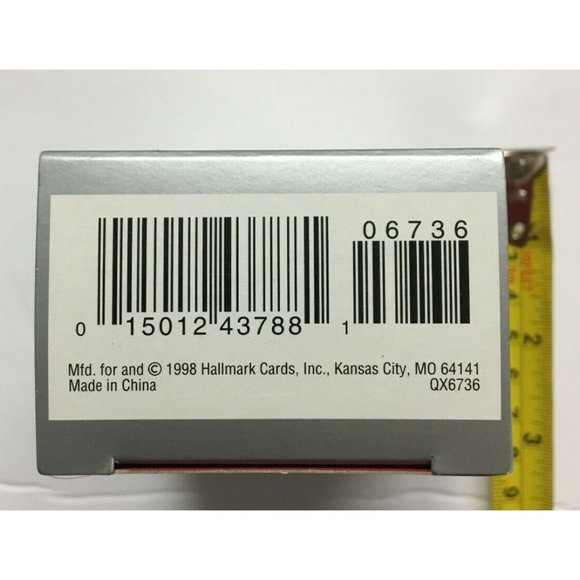 Christmas Ornament "Gifted Gardener"  Hallmark 1998 QX6736 - Picture 5 of 5